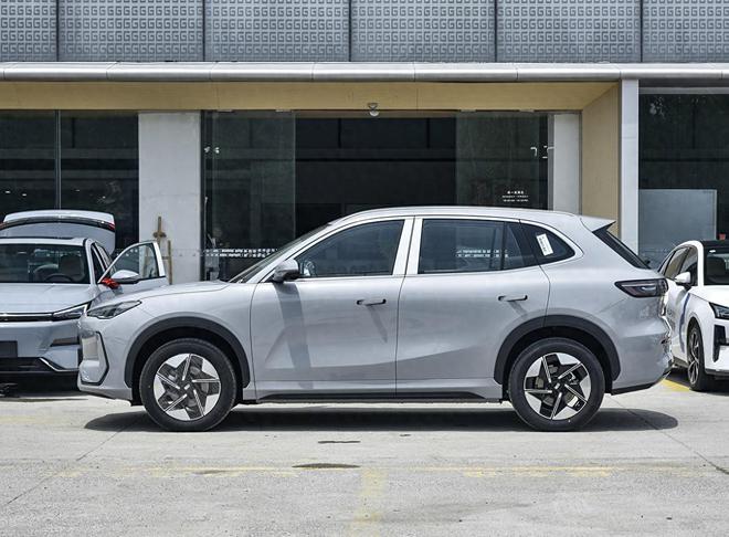 2024年8月上旬将上市的两款国产新能源新车