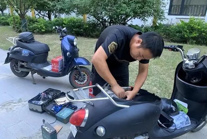 锂电池容易着火可你听过小牛和九号电动车着火过吗？三个原因(图5)