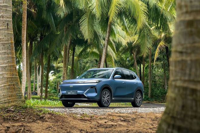 吉利汽车2024年销量突破217万辆新能源销量突破88万辆