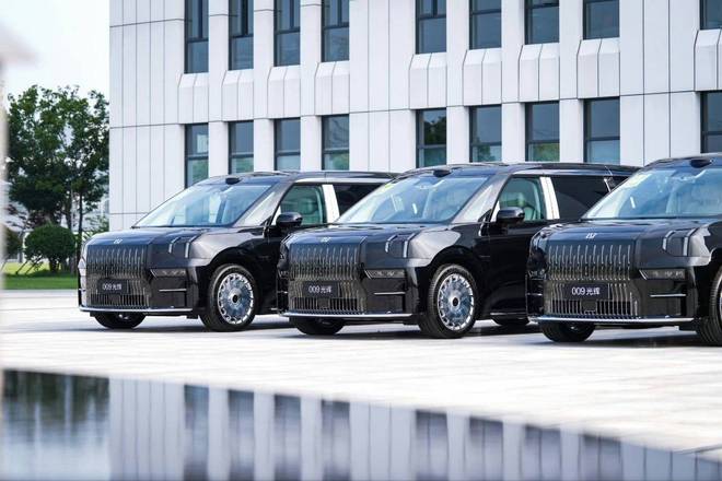 吉利汽车2024年销量突破217万辆新能源销量突破88万辆(图3)