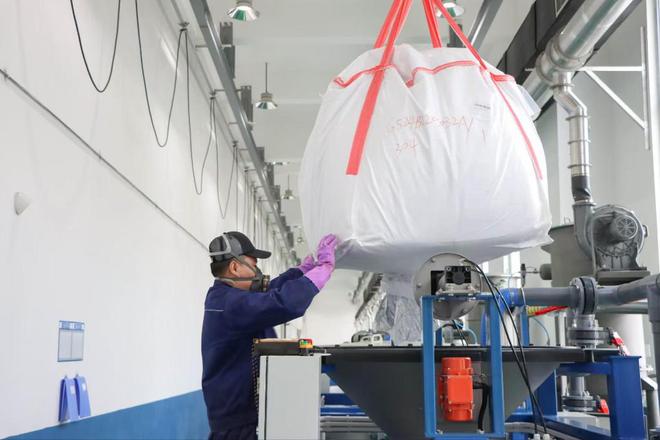 柯探园动力｜这家“零碳工厂”藏着“成都造”锂电正极材料的科技密码(图4)