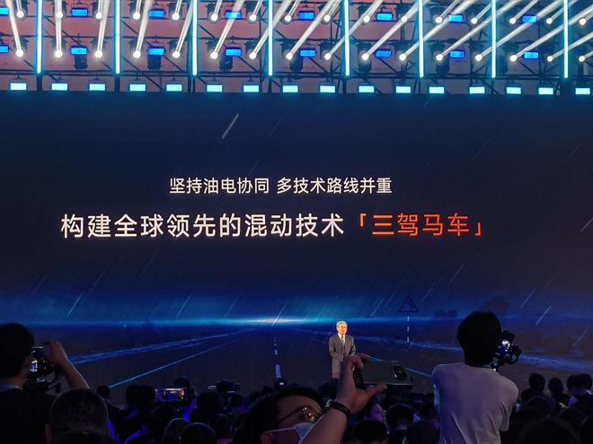 冒犯or分担火力？2025年的奇瑞和比亚迪关系变了！(图11)