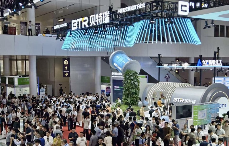 锂电新能源龙头齐聚深圳群星闪耀驱动未来(图2)