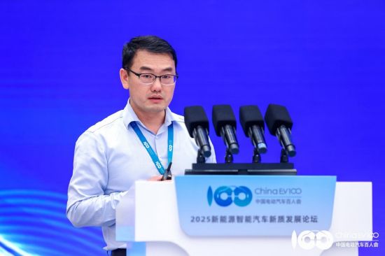 解码产业升级与生态重构2025新能源智能汽车新质发展论坛成功召开！(图18)