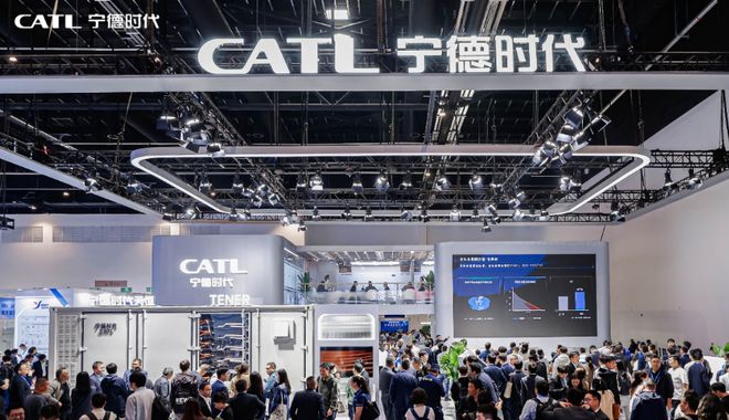 固态电池“凶猛”：续航破1000公里成本是液态电池5-10倍(图1)