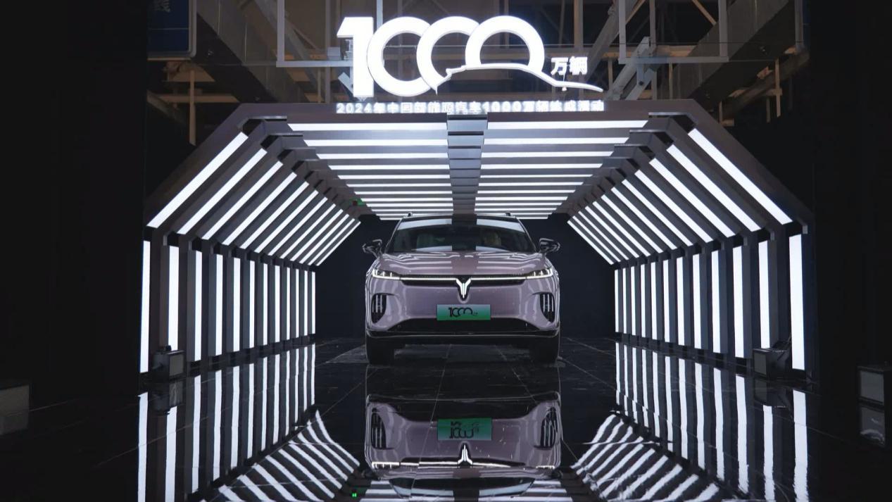 这五年•自主创新｜开往“智造”的新“岚图”(图9)