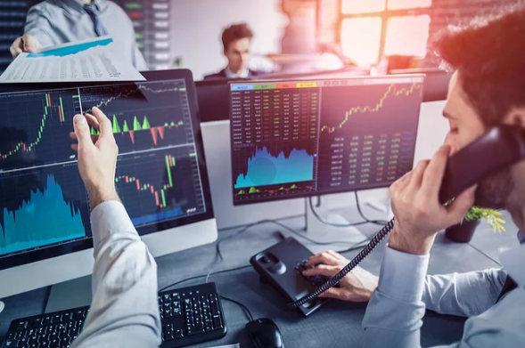 科技板块轮动快过“电风扇”！行业“乱翻牌”玩家如何稳赢？(图1)