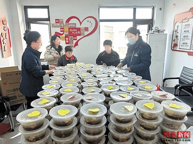 一锅红烧肉满院邻里情