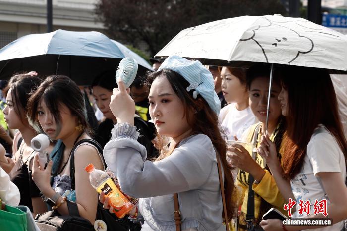 上海已连续19天高温今日气温冲至389℃(图2)