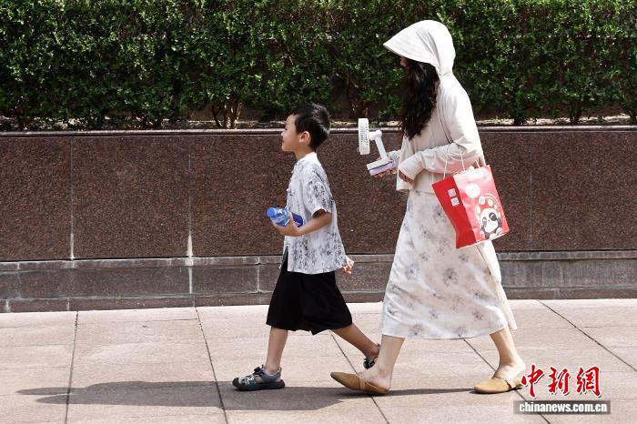 上海已连续19天高温今日气温冲至389℃(图6)