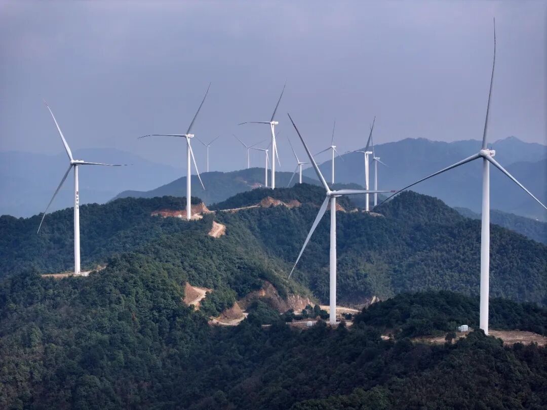 经济热点快评｜中国发展高层论坛上库克提到一个数字(图2)