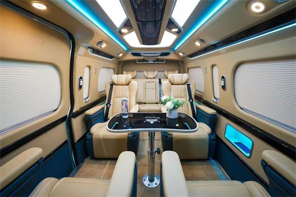 ‌2025款丰田海狮9座商务‌价格赠真皮座椅+全年洗车！(图7)