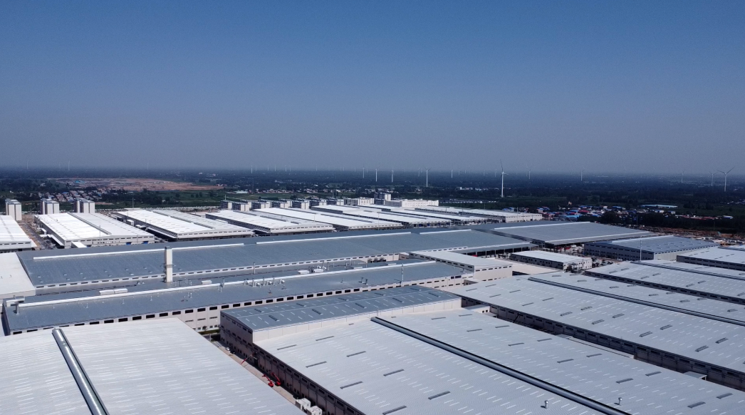 從制造到智造一座超級工廠跑出新能源汽車加速度