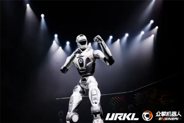 小米车主遭特斯拉车主恶意别车、持续辱骂「母亲吓得脸色发白」小米发声；曝字节拟年产10万颗自研AI芯片；曝魅族手机业务即将解散(图5)