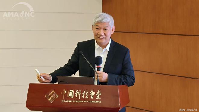 聚焦“韧性”共谋发展——2026中国（北京）智能与新能源汽车峰会成功召开(图7)